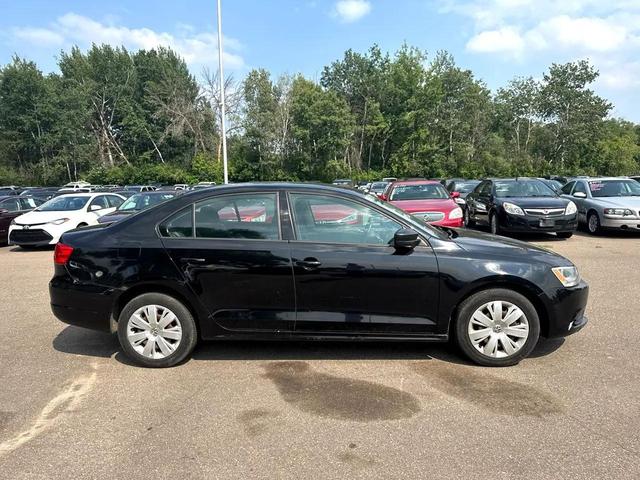 Photo of 2011 Black Volkswagen Jetta