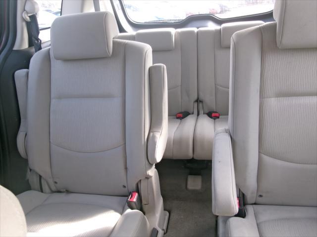 Photo of 2010 Burgundy Mazda Mazda5