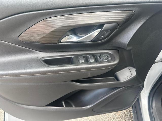 Photo of 2020 Quicksilver Metallic GMC Terrain