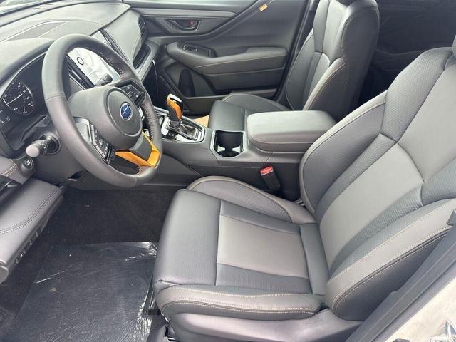 Photo of 2025 Crystal White Pearl Subaru Outback
