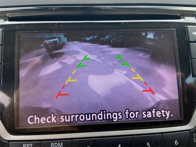 Photo of 2017 Magnetic Black Nissan Frontier