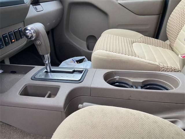 Photo of 2017 Magnetic Black Nissan Frontier