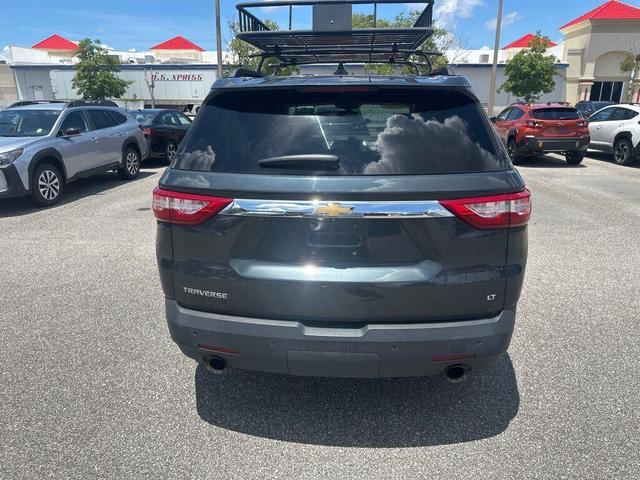 Photo of 2021 Graphite Metallic Chevrolet Traverse