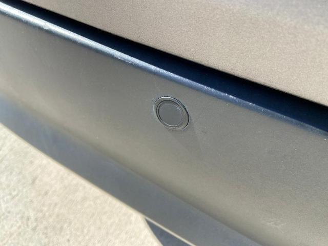 Photo of 2023 Gray Toyota Sienna
