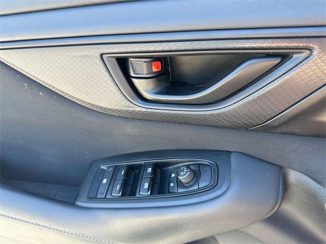 Photo of 2022 Ice Silver Metallic Subaru Outback