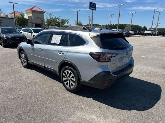 Photo of 2022 Ice Silver Metallic Subaru Outback