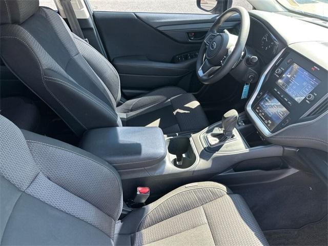 Photo of 2022 Ice Silver Metallic Subaru Outback