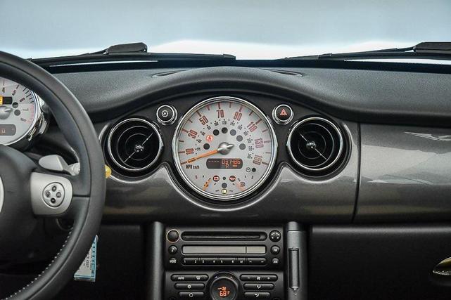 Photo of 2007 Pepper White MINI Cooper S