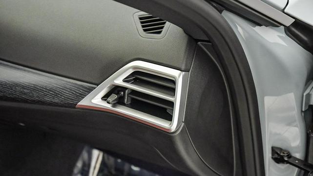 Photo of 2025 Brooklyn Gray Metallic BMW 230