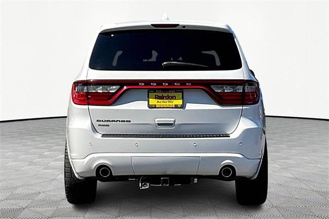 Photo of 2016 Bright White Clearcoat Dodge Durango