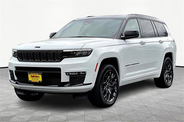 Photo of 2025 Bright White Clearcoat Jeep Grand Cherokee L