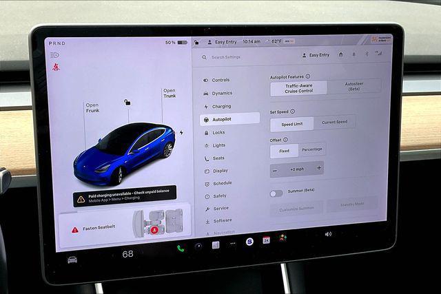 Photo of 2018 Deep Blue Metallic Tesla Model 3