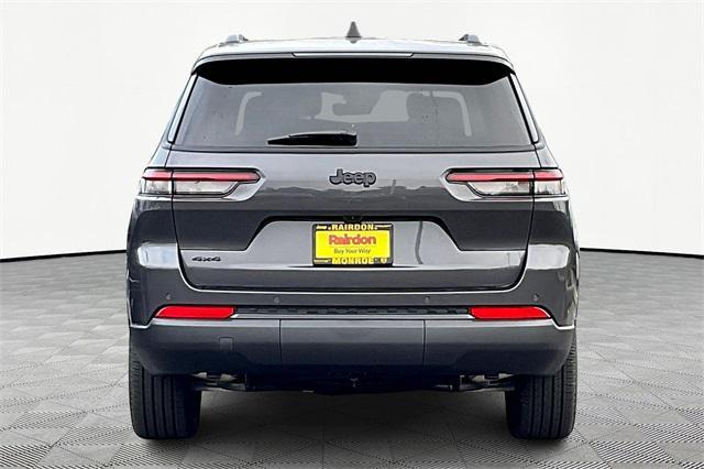 Photo of 2025 Baltic Gray Metallic Clearcoat Jeep Grand Cherokee L