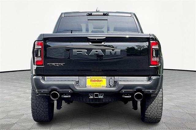 Photo of 2021 Diamond Black Crystal Pearlcoat RAM 1500