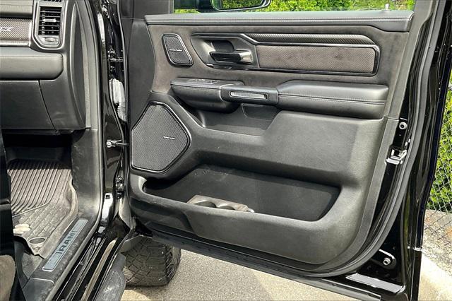 Photo of 2021 Diamond Black Crystal Pearlcoat RAM 1500