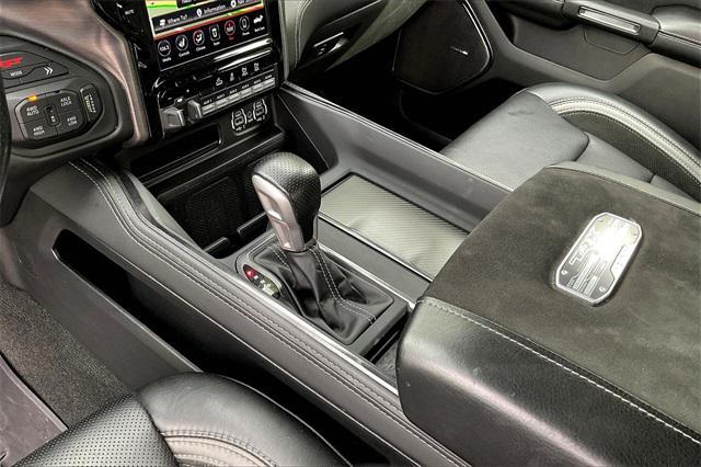 Photo of 2021 Diamond Black Crystal Pearlcoat RAM 1500