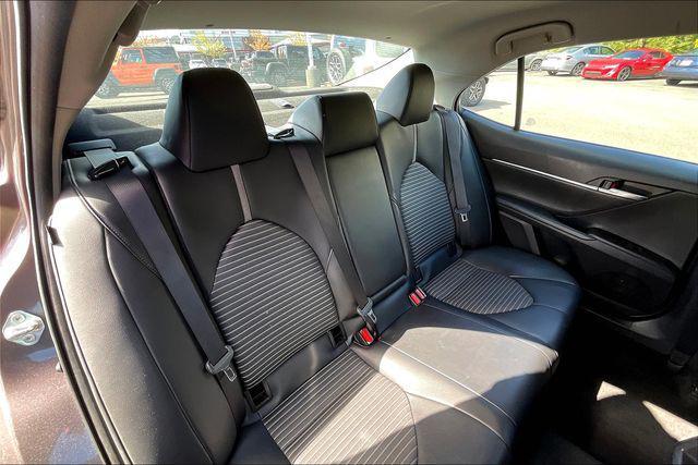 Photo of 2022 Predawn Gray Mica Toyota Camry