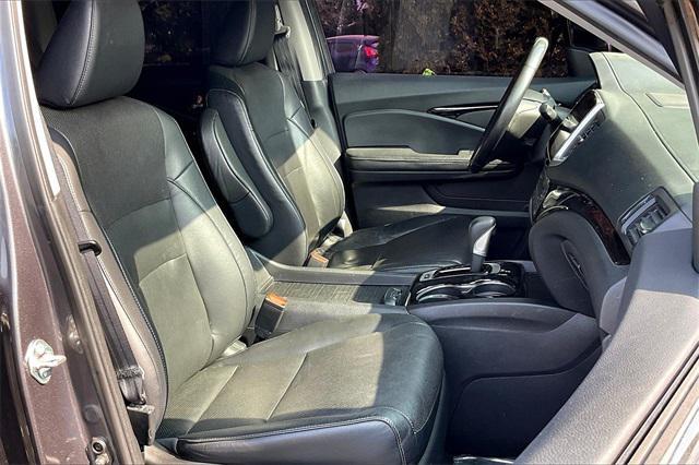 Photo of 2018 Modern Steel Metallic Honda Ridgeline
