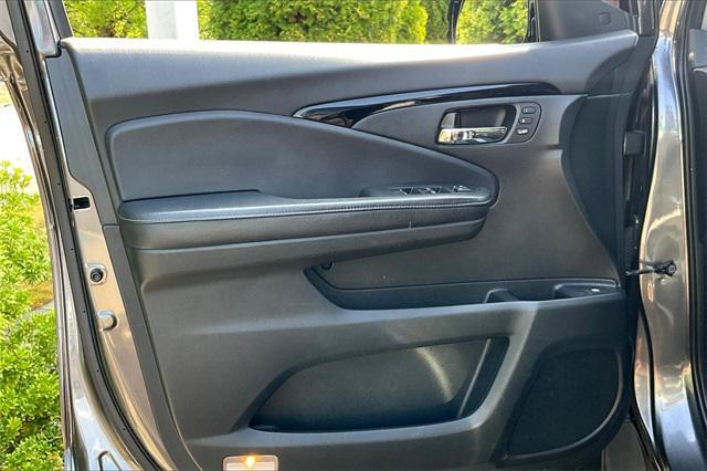 Photo of 2018 Modern Steel Metallic Honda Ridgeline