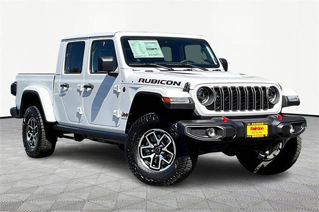 Photo of 2025 Bright White Clearcoat Jeep Gladiator