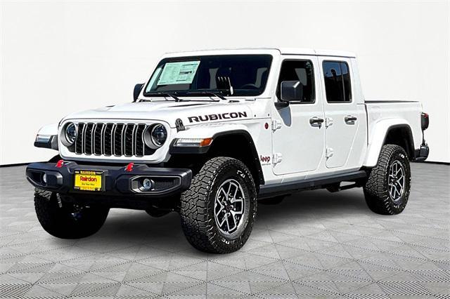 Photo of 2025 Bright White Clearcoat Jeep Gladiator