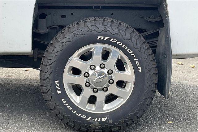 Photo of 2011 Summit White Chevrolet Silverado 3500