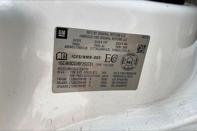 Photo of 2011 Summit White Chevrolet Silverado 3500