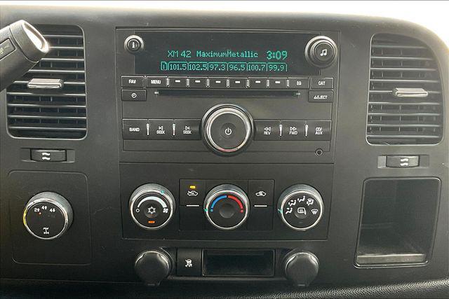 Photo of 2011 Summit White Chevrolet Silverado 3500