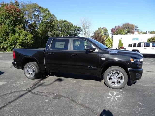 Photo of 2026 Diamond Black Crystal Pearlcoat RAM 1500