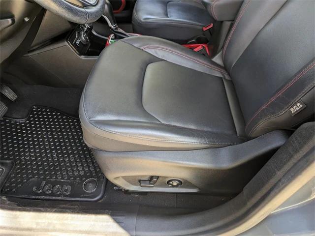 Photo of 2021 Sting-Gray Clearcoat Jeep Renegade