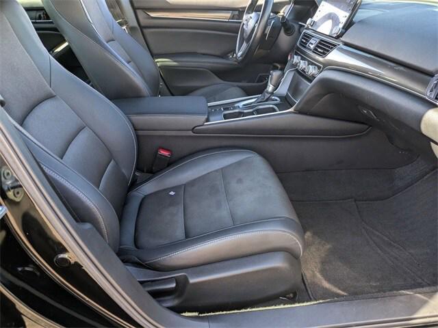 Photo of 2021 Crystal Black Pearl Honda Accord