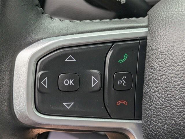 Photo of 2023 Bright White Clearcoat RAM 1500
