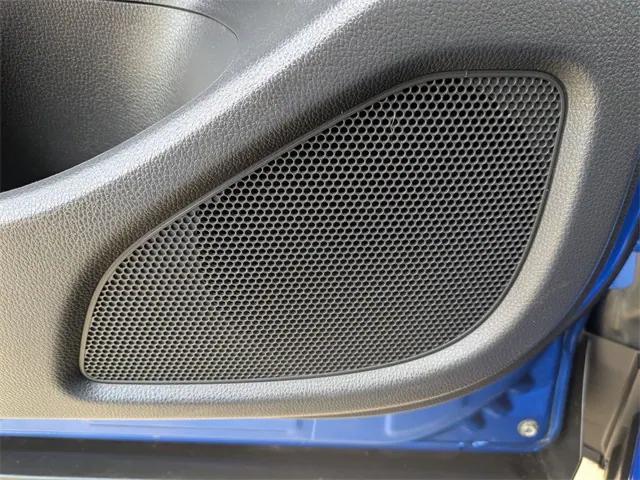 Photo of 2022 Octane Blue Metallic Mitsubishi Eclipse Cross