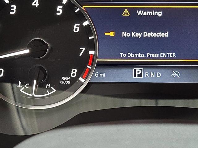 Photo of 2025 Glacier White Nissan Frontier