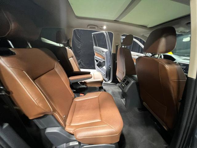 Photo of 2021 Platinum Gray Metallic Volkswagen Atlas