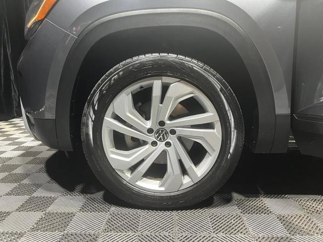 Photo of 2021 Platinum Gray Metallic Volkswagen Atlas