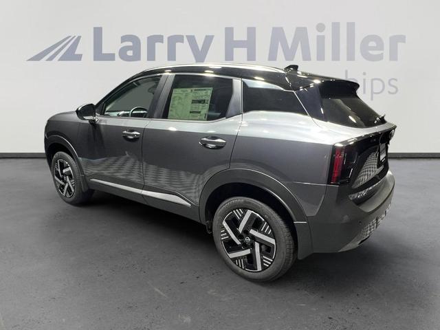 Photo of 2026 2t Gun Blk Roof Nissan Kicks