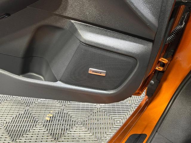 Photo of 2024 Orange Nissan Sentra