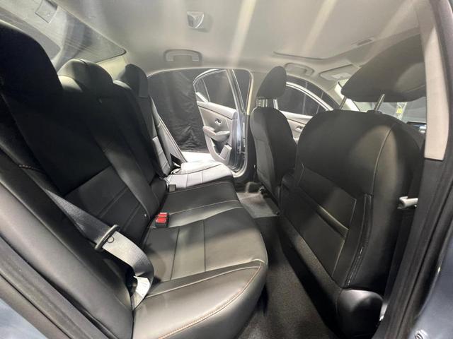 Photo of 2025 2t Gry Blk Roof Nissan Sentra