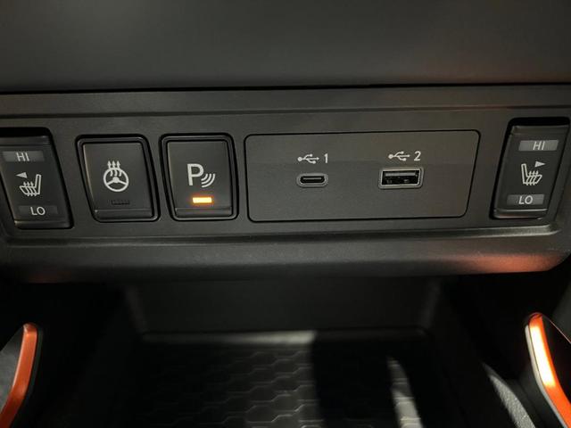 Photo of 2026 Glacier White Nissan Frontier