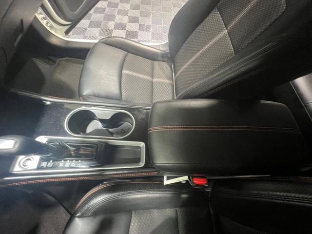 Photo of 2023 White Nissan Altima
