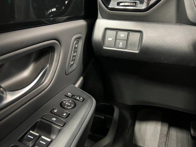 Photo of 2025 Diffused Sky Pearl Honda Pilot