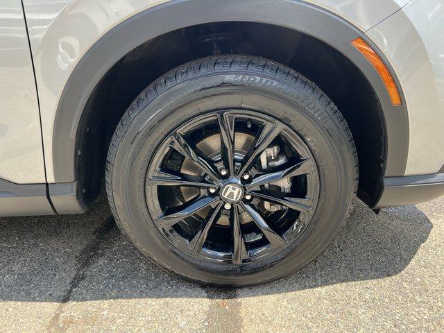 Photo of 2024 Lunar Silver Metallic Honda CR-V Hybrid