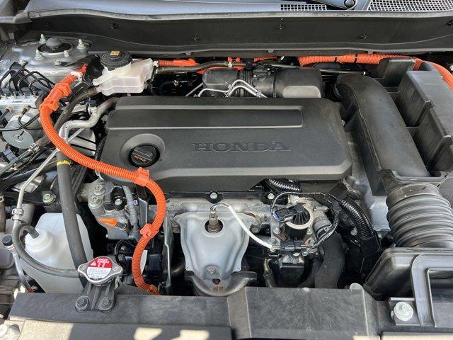 Photo of 2024 Lunar Silver Metallic Honda CR-V Hybrid