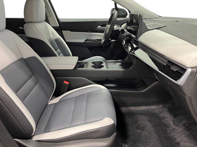 Photo of 2025 Snowfall Pearl Honda Prologue