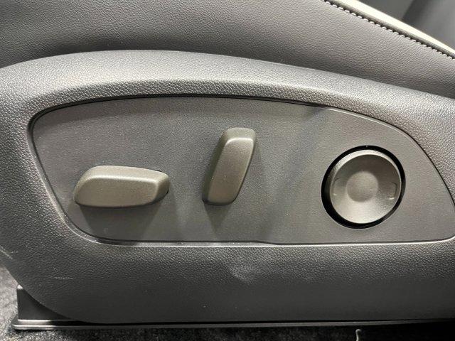 Photo of 2025 Snowfall Pearl Honda Prologue