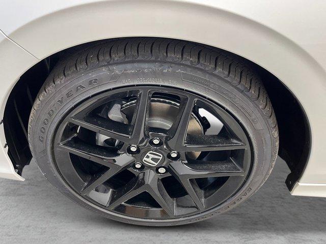 Photo of 2026 Platinum White Pearl Honda Civic
