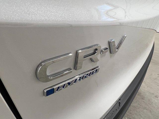 Photo of 2025 Platinum White Pearl Honda CR-V Hybrid