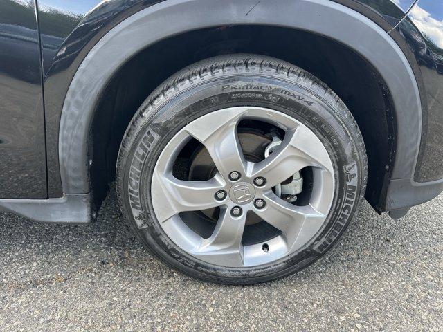 Photo of 2022 Crystal Black Pearl Honda HR-V