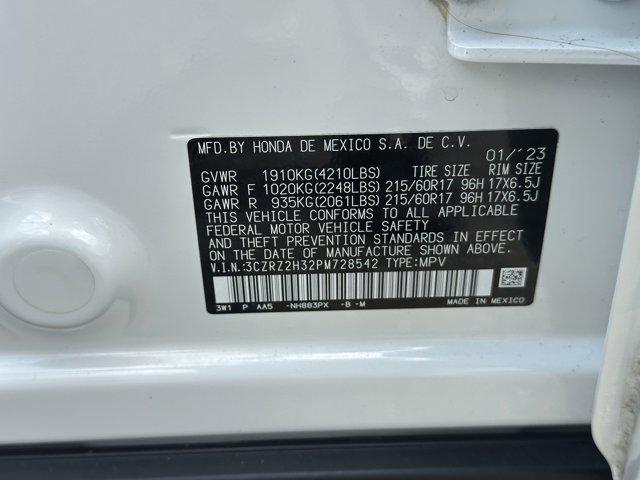 Photo of 2023 Platinum White Pearl Honda HR-V